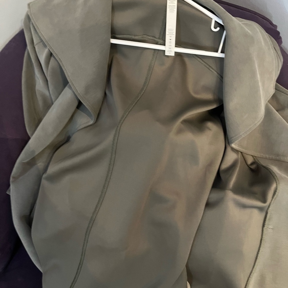 Pictures of jacket colour